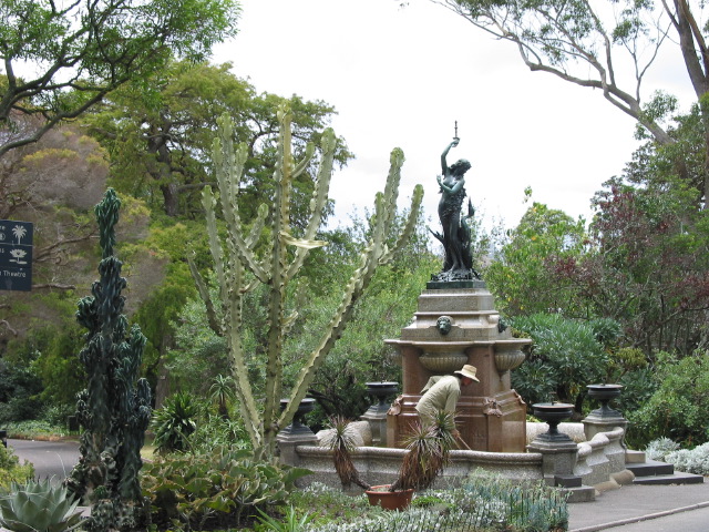 botanic fountain.jpg